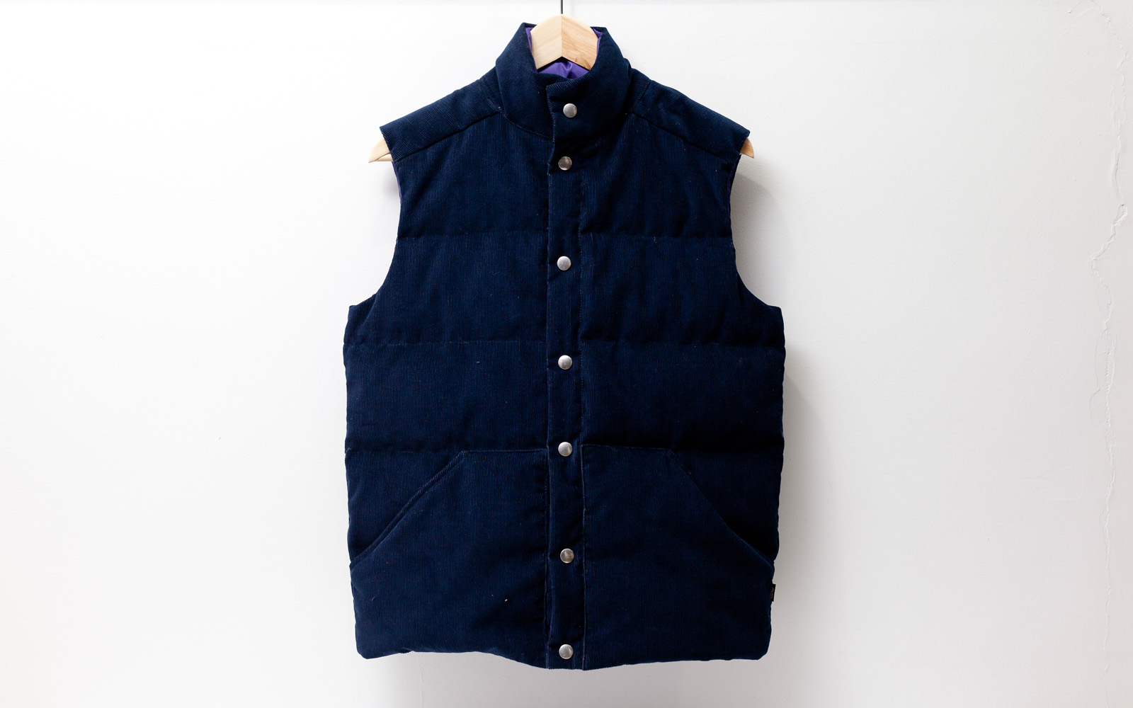 Happy Down Vest (Corduroy)